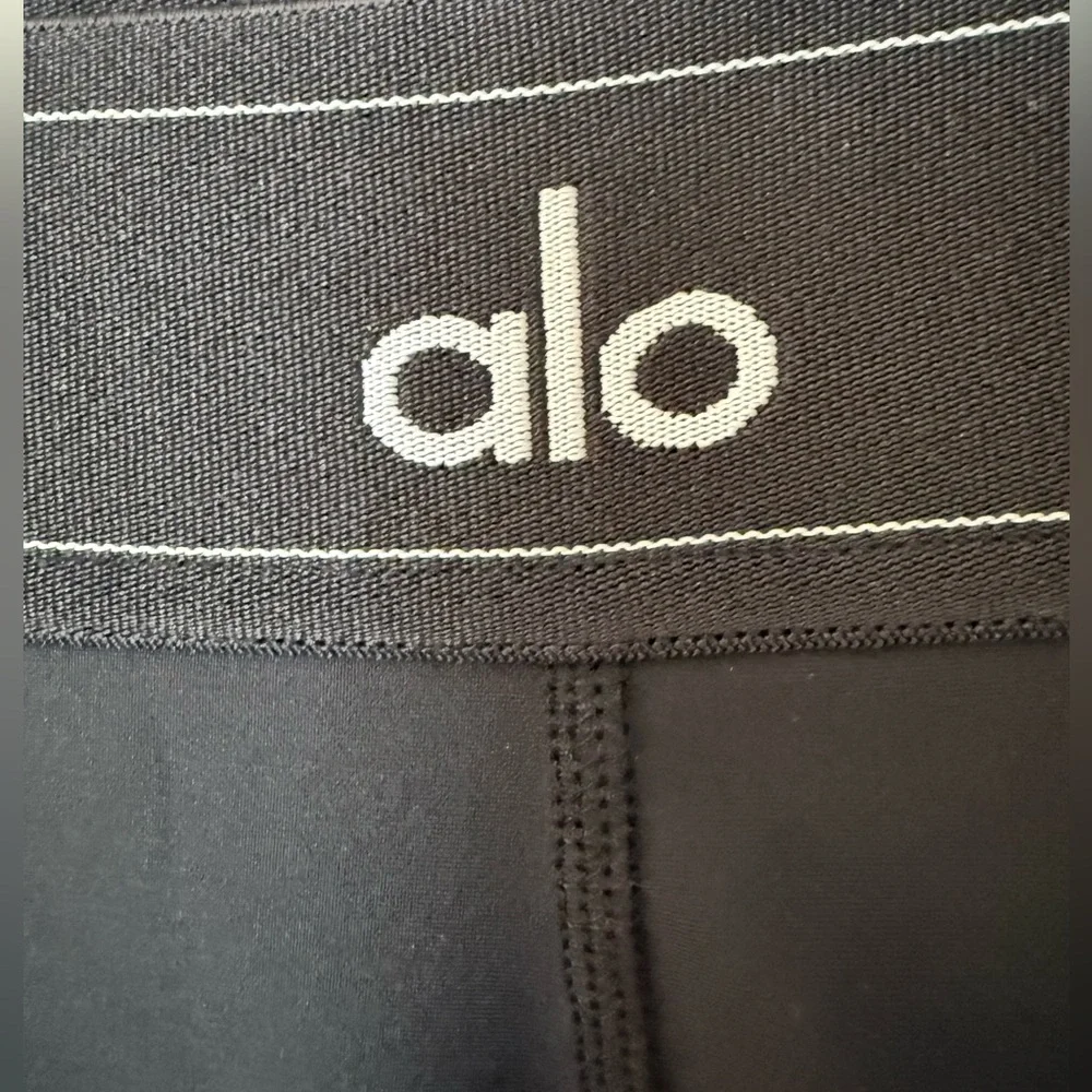 Alo Airlift High-Waist Suit Up Legging Black/White Sz S - Picture 4 of 8